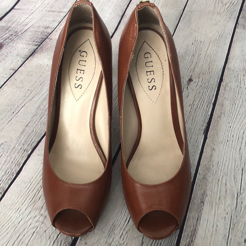 GUESS Peep Toe Heels Size 6.5 - Picture 2 of 5
